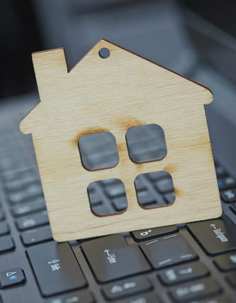 Become a Real Estate Assistant